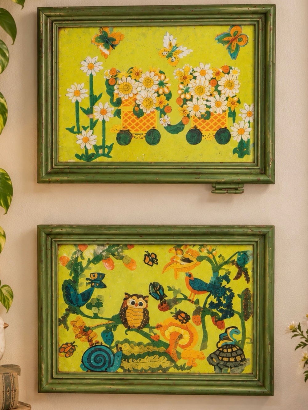 Vintage Folk Art Wall Pictures/Frames Owl Birds Flowers Cottagecore Pair 7.5x10”